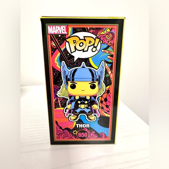 Funko Pop Marvel 650 Bobble-Head Thor - Picture 5 of 6